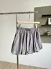 Falda Blanca de Cintura Alta para Mujer 2025 Primavera y Verano Nuevo Estilo Antiexposición Look Adelgazante Casual Falda de Capullo Coreana Color Puro Versátil