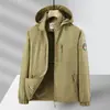 23516 # Jaqueta Masculina Primavera e Outono 2024 Nova Casual Tamanho Grande Top com Capuz Jaqueta Corta-vento e Impermeável Jaqueta Estilo Especial