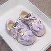 Zapatos Deportivos para Niñas Dibujo Animado Gato KT 2026 Nuevos Lindos Zapatos para Niños Antideslizantes Zapatos para Bebé Niña Suela Suave Zapatos de Entrenamiento Alemanes