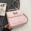 Mochila popular deste ano feminina 2025 nova moda bolsa mensageiro feminina design ins senso de nicho jk bolsa de ombro