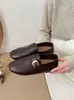 Versión de cuero genuino ~Zapatos de cuero para mujer con hebilla metálica, mocasines versátiles, zapatos planos retro sin cordones