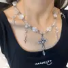 Colar Longo de Contas com Cruz Escura para Mulheres, Gargantilha Punk Doce e Descolada, Acessório de Corrente para Suéter Y2K, Novo Estilo