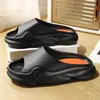 Pantuflas de verano de moda para hombre, calzado casual de moda para exteriores, sandalias de playa antideslizantes deportivas de suela gruesa para hombre