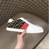 Venta al por mayor 2025 Nuevas Zapatillas Blancas para Hombre Moda Tendencia Estilo Coreano Bloqueo de Color Simple Comercio Exterior Lujo Casual Zapatos para Hombre