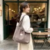 Nuevo bolso chaleco con estampado de estrellas pequeñas, mochila escolar de gran capacidad para estudiantes, bolso tote dulce y versátil, bolso diario para mujer