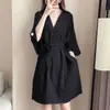 Vestido Chemise Feminino Plus Size Estiloso com Cintura Ajustável e Decote em V para Verão 2025