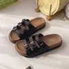 Sandalias y pantuflas de suela gruesa para mujer, últimas de verano, zapatos tipo burkenan para gente perezosa, pantuflas de una tira antideslizantes, hebilla cuadrada de moda, combinan con todo, para mujer