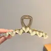 Pinza para el pelo de gran volumen estilo coreano, pasador exquisito de alta gama, clip para el pelo de tiburón, modelo nuevo 2026, accesorio para el pelo