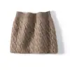 Gorro Bufanda de Punto de Cachemira Otoño Invierno Dos en Uno Moda Femenina Cálido Protector de Cuello Protección contra el Frío Versátil Bufanda Jacquard Hueco