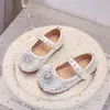 Zapatos de Princesa para Niñas 2026 Nuevo Estilo Primavera/Otoño Zapatos Individuales para Niños Bebé Suela Suave Niños Medianos/Grandes Zapatos Individuales de Cuero con Pedrería para Bebé