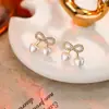 Pendientes para Mujer Aguja de Plata S925 Artefacto para el Cuidado del Oído Pendientes de Nicho Estilo Bosque Mini Pendientes Elegantes Versátiles Joyería