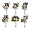 Paquete de Emojis Retráctiles de Acrílico con Pestaña de Tirar Color Matcha, Pinza de Cocodrilo Fácil de Enrollar, Insignia Creativa Original de Gato