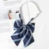 Camisa con Pajarita Borgoña para Niñas jk Accesorios de Lazo Estilo Preppy Estudiante Ropa de Marinero Ropa de Soltero Cuello Raíz de Pluma Flor
