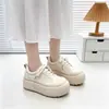 2026 Primavera/Otoño Nuevo Comercio Exterior Blanco Crema Zapatos Blancos de Suela Gruesa para Mujer Feos Lindos Versátiles Zapatos Deportivos Transfronterizo