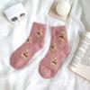 Meias de Coral Fleece Femininas Ursinho Fofo ins Tendência Meia de Cano Médio Feminina Inverno Espessadas Forradas com Fleece Meias de Casa Lua para Dormir