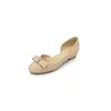 Zapatos de Salón de Charol con Corte Lateral para Mujer que Aumentan 4 cm de Altura, Nuevos Sandalias de Punta Cerrada de Suela Blanda Estilo Francés para Verano 2026 para Uso en Exteriores