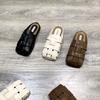 Pantuflas Cerradas Tejidas Retro para Mujer, Nuevos Zapatos Planos sin Talón de Punta Cuadrada Primavera/Verano 2026, Mules Planos de Moda