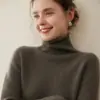 Suéter Simples Outono e Inverno Suéter Tricô com Gola Alta Versátil de Pelo Tricô Solto Tricô de Caxemira para Mulheres