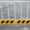 Barreras Temporales de Carretera, Cercas Móviles, Barreras de Seguridad Vial, Barreras Temporales para Autopistas Transfronterizas en Stock