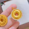 Tienda de Oro Estilo Nuevo Colgante Hebilla de Paz Hueca con Incrustaciones de Diamante Bañado en Oro Estilo Antiguo, Colgante de Imitación de Oro Moderno y Sencillo con Alta Retención de Color