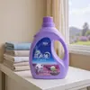 Frasco Grande de Detergente para Roupas com Perfume de Lavanda da Fabricante Edição Presente de Abertura 2kg Não Deixa Resíduos e Remove Manchas