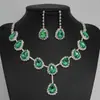 Moda Europea y Americana Diamante de Color Forma de Gota Super Brillante Elegante Conjunto de Cadena Pendientes Collar Exagerado Conjunto de Dos Piezas Joyería de Novia Venta al por Mayor