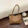 Bolsa feminina de luxo de nicho de alta qualidade, nova bolsa de ombro vintage para o verão 2026, bolsa tote de grande capacidade