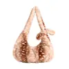 Yaozi 2026 colección de principios de otoño: un bolso de axila elegante y espacioso, perfecto para el trayecto diario, con un diseño afelpado y un estilo de bolso de hombro retro