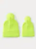 Comércio exterior mais vendido chapéu de tricô liso com pompom outono e inverno chapéu quente à prova de vento chapéu de lã enrolada chapéu de proteção para as orelhas ao ar livre para homens e mulheres