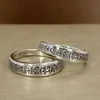 Anillo de Pareja Retro Xizang Seis Sílabas Verdaderas Anillo de Plata Tailandesa Antigua Anillo Simple con Sutra del Corazón