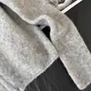 Chaqueta Suéter de Lujo Gris Suave y Ceroso para Mujer en Otoño Estilo Francés Estilo Perezoso Suave Cárdigan Tejido Top Leche Fufu