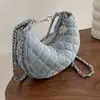 Bolso de mezclilla de moda transfronterizo de nicho para mujer, nuevo y moderno 2026 versión coreana bolso retro con cadena de diamantes, bolso cruzado versátil