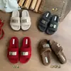 Pantuflas Retro Versátiles Casuales de Suela Gruesa y Peludas para Uso Exterior de Mujer 2025 Otoño e Invierno Nuevo Estilo Hebilla de Cierre Correa Única Cálidos Zapatos de Algodón