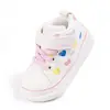 Tênis Infantil Casual de Injeção Versátil com Velcro, Estampa de Coração de Desenho Animado para Primavera e Outono, Sapatinhos de Couro para Meninos e Meninas