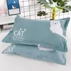 Juego de almohadas para una persona, incluye una funda de almohada, extraíble y lavable, adecuado para estudiantes y adultos, núcleo de almohada de soporte para el cuello, juego de dos