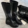 Botas Femininas Longas 2026 Outono/Inverno Novo Estilo Fivela Acima do Joelho Bico Redondo Salto Médio Cano Alto Botas de Equitação Botas Longas
