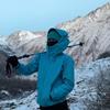 Chaqueta de concha dura azul Niaojia Lipa Chaqueta personalizada para mujer Otoño Exterior Completamente termosellada Cortavientos e impermeable Chaqueta de montañismo para hombre