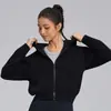Conjunto deportivo para mujer de estilo americano, holgado, con capucha, para otoño e invierno, con pantalones de pierna ancha engrosados y forro polar, chaqueta corta con cremallera
