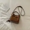 Bolso de Hombro Cruzado Estilo Coreano Nicho Bolso Cubo 2026 Otoño Nuevo Retro Alto Valor Bolso Cruzado para el Trabajo y el Viaje