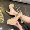 Tacones altos nude pequeños tacones gruesos para mujer pies no cansados charol anfitrión modelo de salón del automóvil plataforma impermeable zapatos de tacón superalto