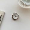 Galvanoplastia de oro latón Anillo abierto de doble capa europeo y americano Minimalista sentido del diseño estilo frío nicho simple anillo para el dedo índice