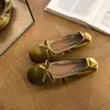 Bailarinas de estilo francés con lazo suave, punta cuadrada para mujer 2026, suela blanda, fruncidas, escote bajo, zapatos planos versátiles tipo abuela