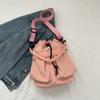 Bolsa de Ombro Feminina Grande Capacidade Fashion 2025 Nova Bolsa de Mão de Nylon Nicho de Alto Valor com Cordão para Axila Transversal
