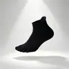 Calcetines Casuales Transpirables de Cinco Dedos para Hombres y Mujeres Antibacterianos Desodorantes 100% Algodón Calcetin de Cinco Dedos Fabricante Venta al por Mayor