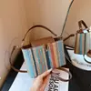 2026 Bolso Tejido Personalizado Nuevo Casual Moderno Elegante de Hombro Único Bloque de Color Bolso Cruzado Diseño de Nicho Bolso Cuadrado Pequeño