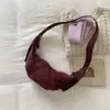 Bolso de Cuerno de Gamuza de Moda de Diseño de Nicho para Mujer 2025 Nuevo Ins Retro Casual Bolso Dumpling Bolso Cruzado