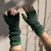 Nuevos guantes de punto sin dedos de bloques de color a rayas 2022 para mujer, calentadores de brazos de punto cálidos de invierno