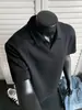 Camisa Polo Pesada de Estilo Americano con Hombro Normal para Hombre, Camiseta de Verano de Manga Corta Desestructurada con Cuello Camisero Caído, Fresca y Elegante con un Toque de Lujo, Cuello en V, Mangas de Tres Cuartos