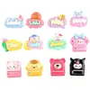 Materiais: Capa de Celular, Cola Cremosa de Desenho Animado DIY para Furar Parede, Acessórios de Resina para Mochila Sanrio, Etiquetas de Letras, Decorações de Fivela de Sapato