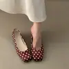 Primeiro Encontro com os Sapatos de Salto Escondido de Bolinhas Delicados e de Nicho Estilo Francês, Novos Sapatilhas de Cetim Estilo Fada 2026